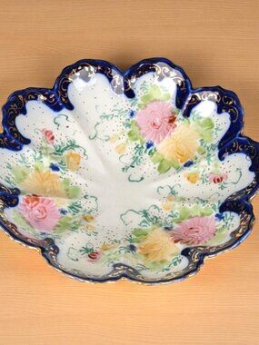 Floral Hand Painted Porcelain Scalloped Bowl